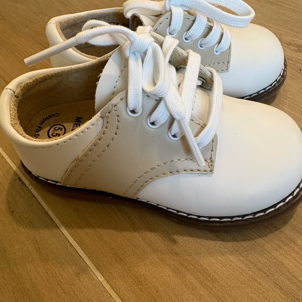 Classic White and Tan Kids Saddle Shoe